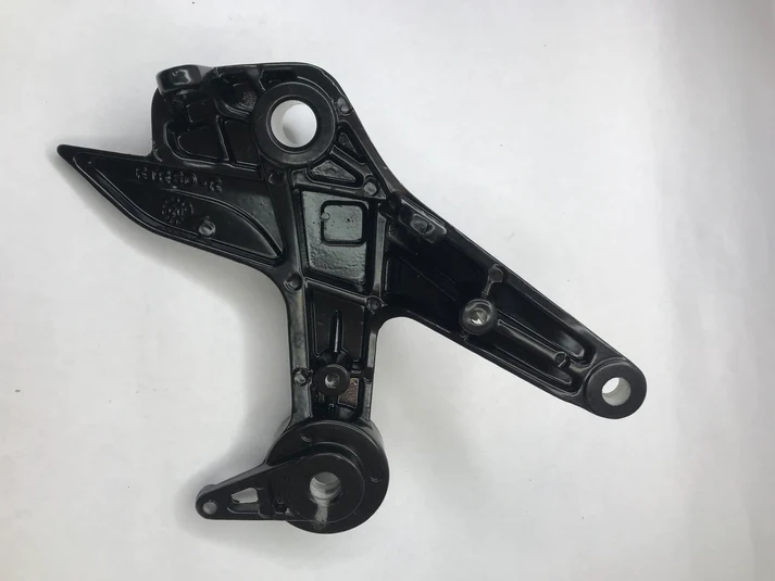 Footrest Bracket Front Right For Tvs Apache Rtr 160 ,180 Refresh Model Gap Genuine Product Code 661 - Image 2