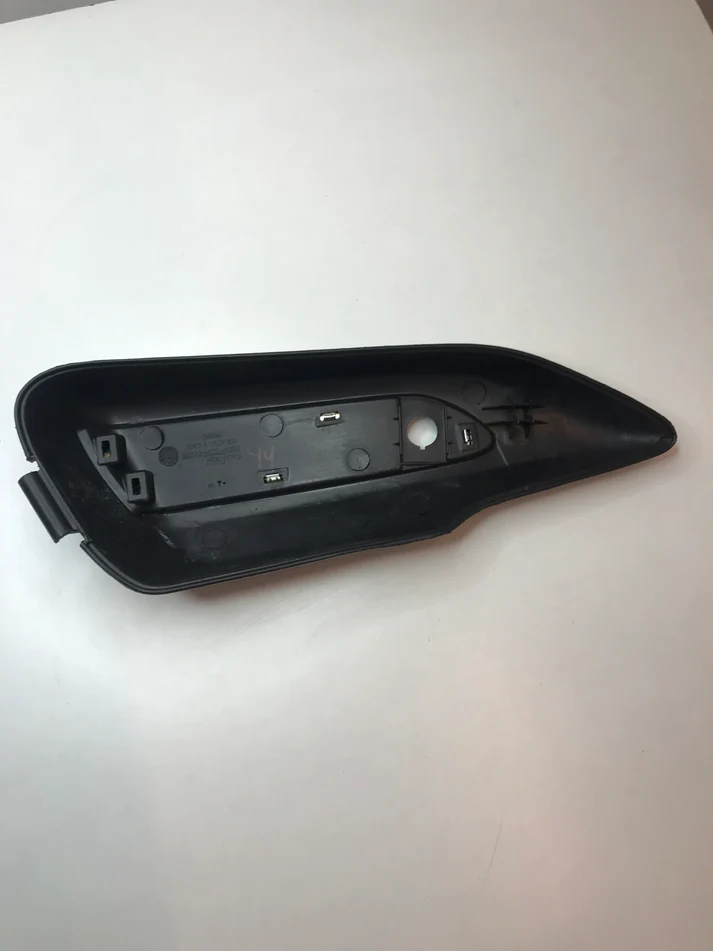 Tool Box Cover / Utility Box Cover Right Side For Hero Super Splendor 2011-16 - Image 3