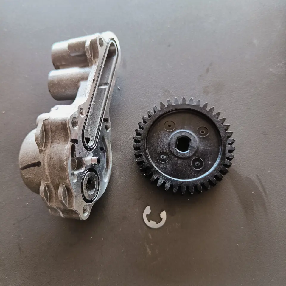 Oil Pump Assy Kit - Uce/888419 - Image 3