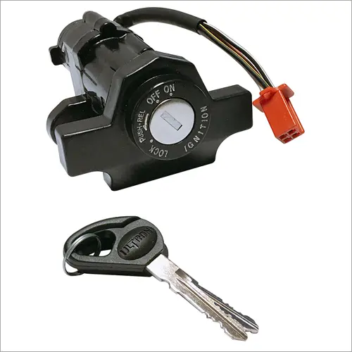 Ignition Key / Switch Cum Steering Lock For Bajaj Boxer Ct/ct 100/ar Dix Before Jan-05 (4 Pin Female Coupler)