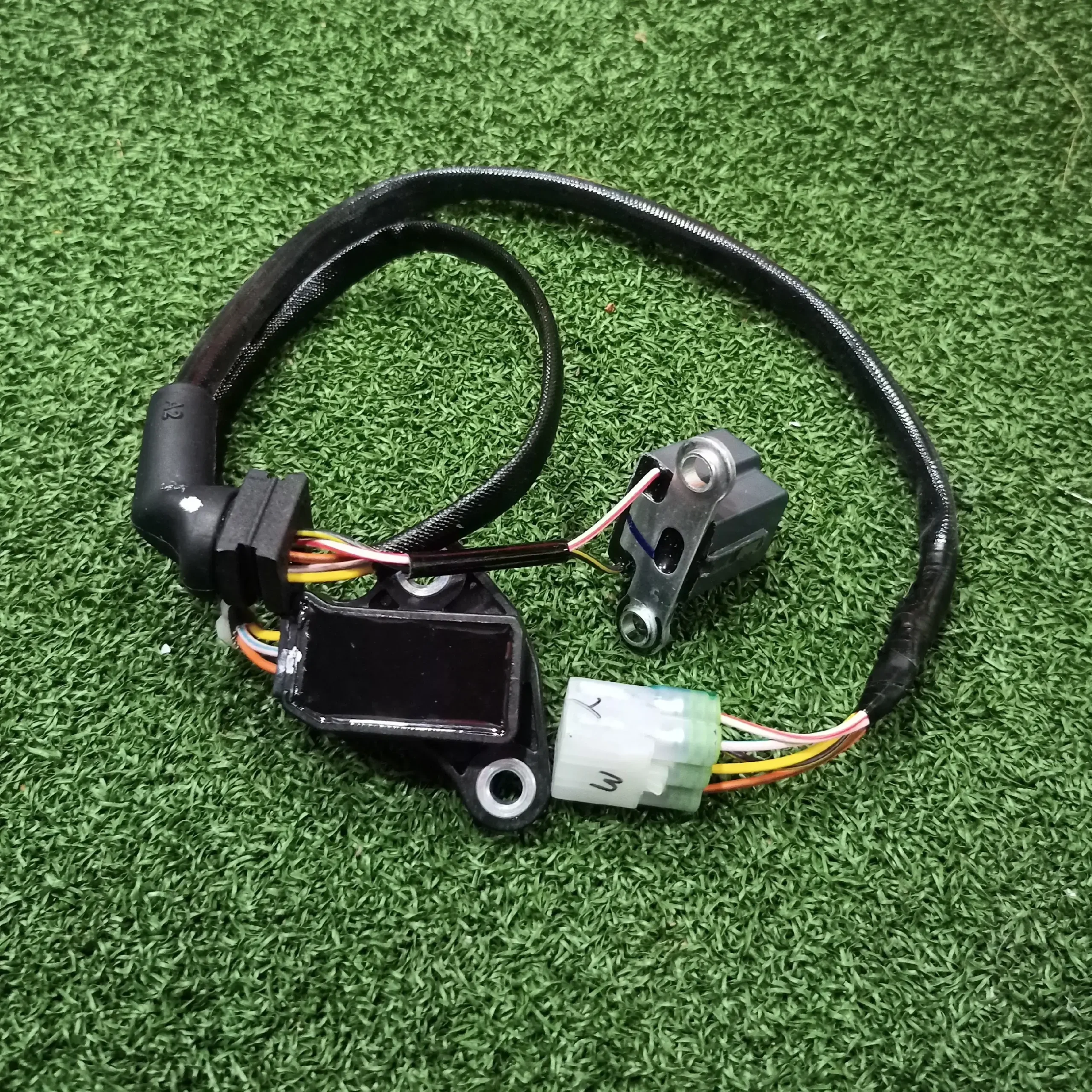DUKE RC 250/390 SENSOR INDICATOR JY351801