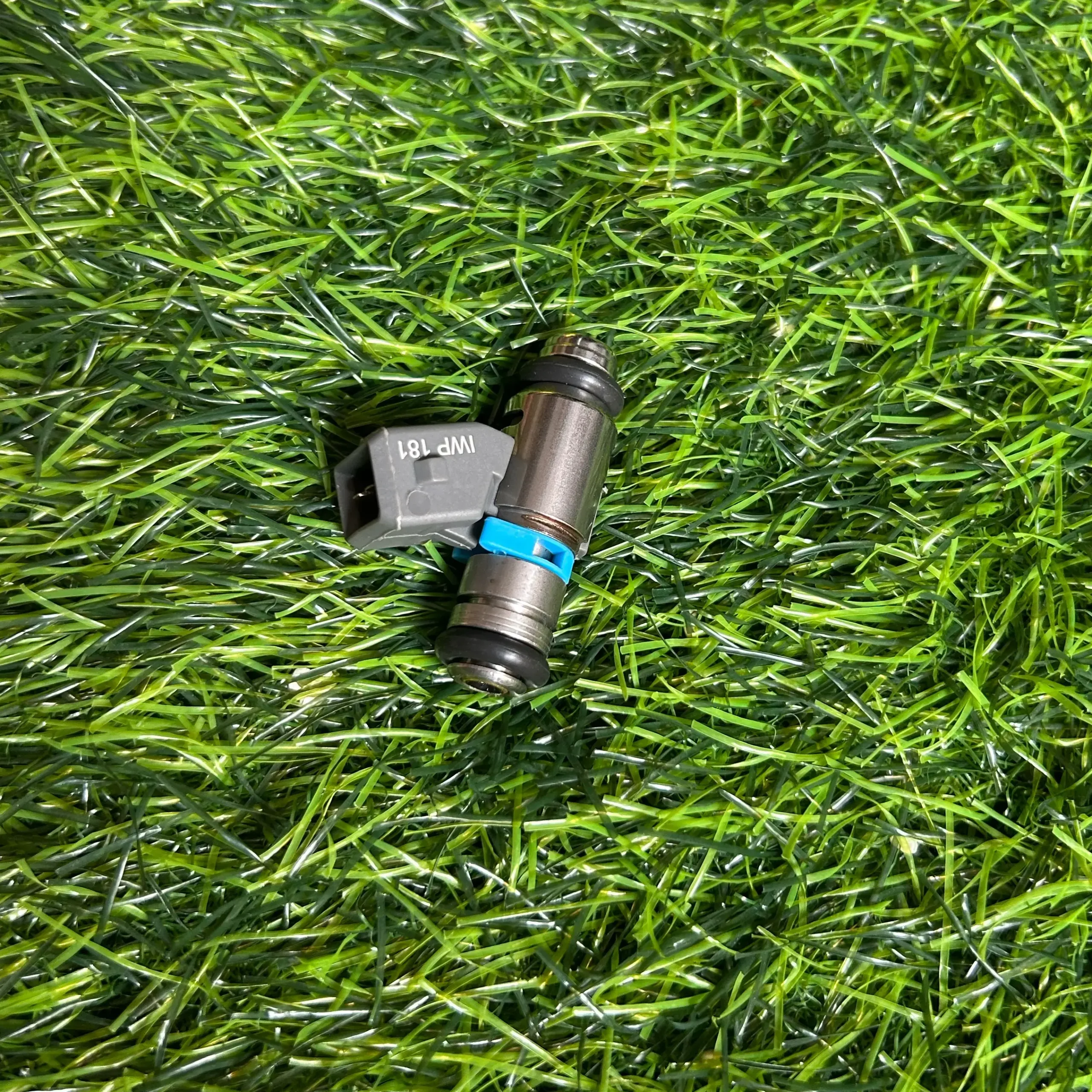 Harley Iron 883 Fuel Injector