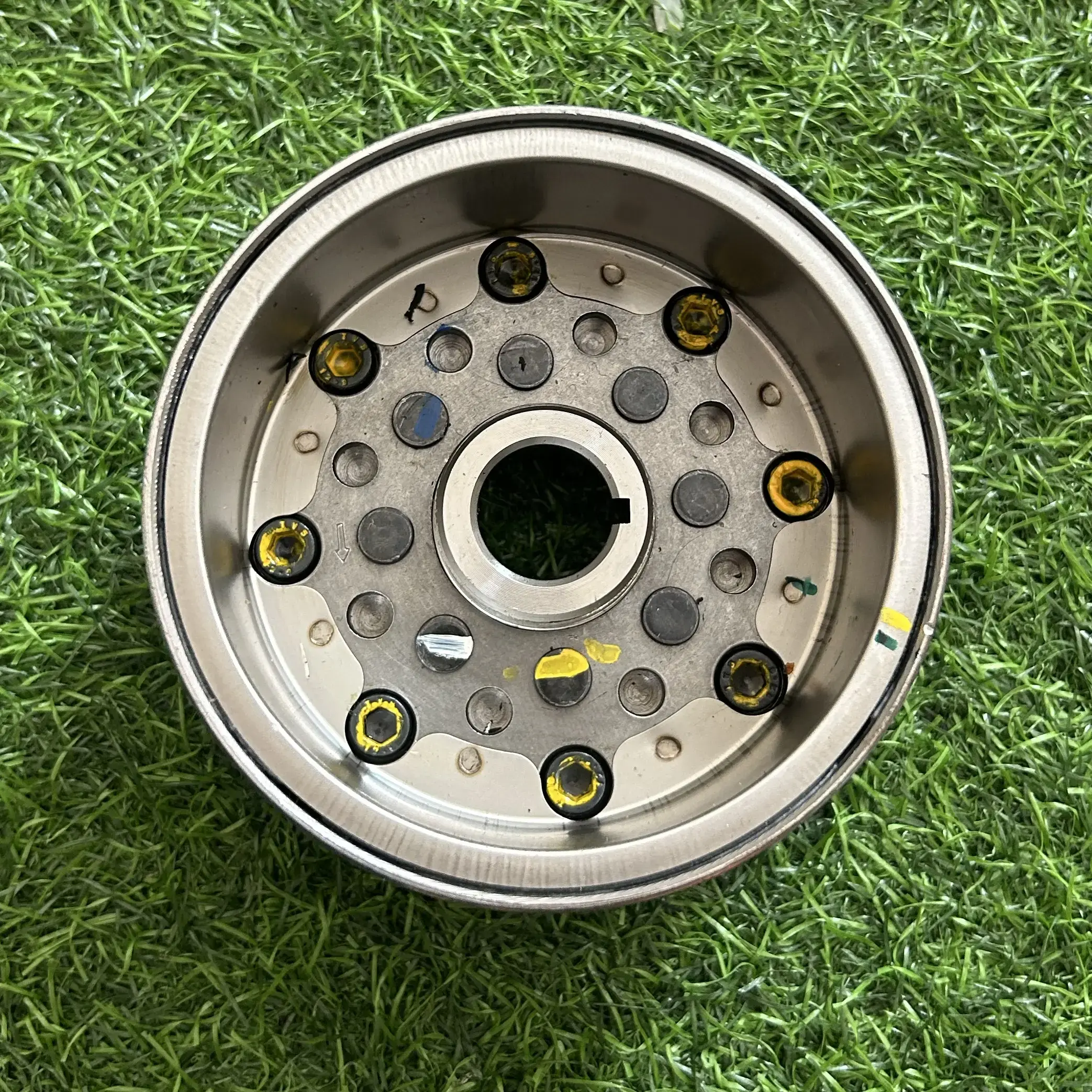 Jawa 42 Magnet Wheel Assembly