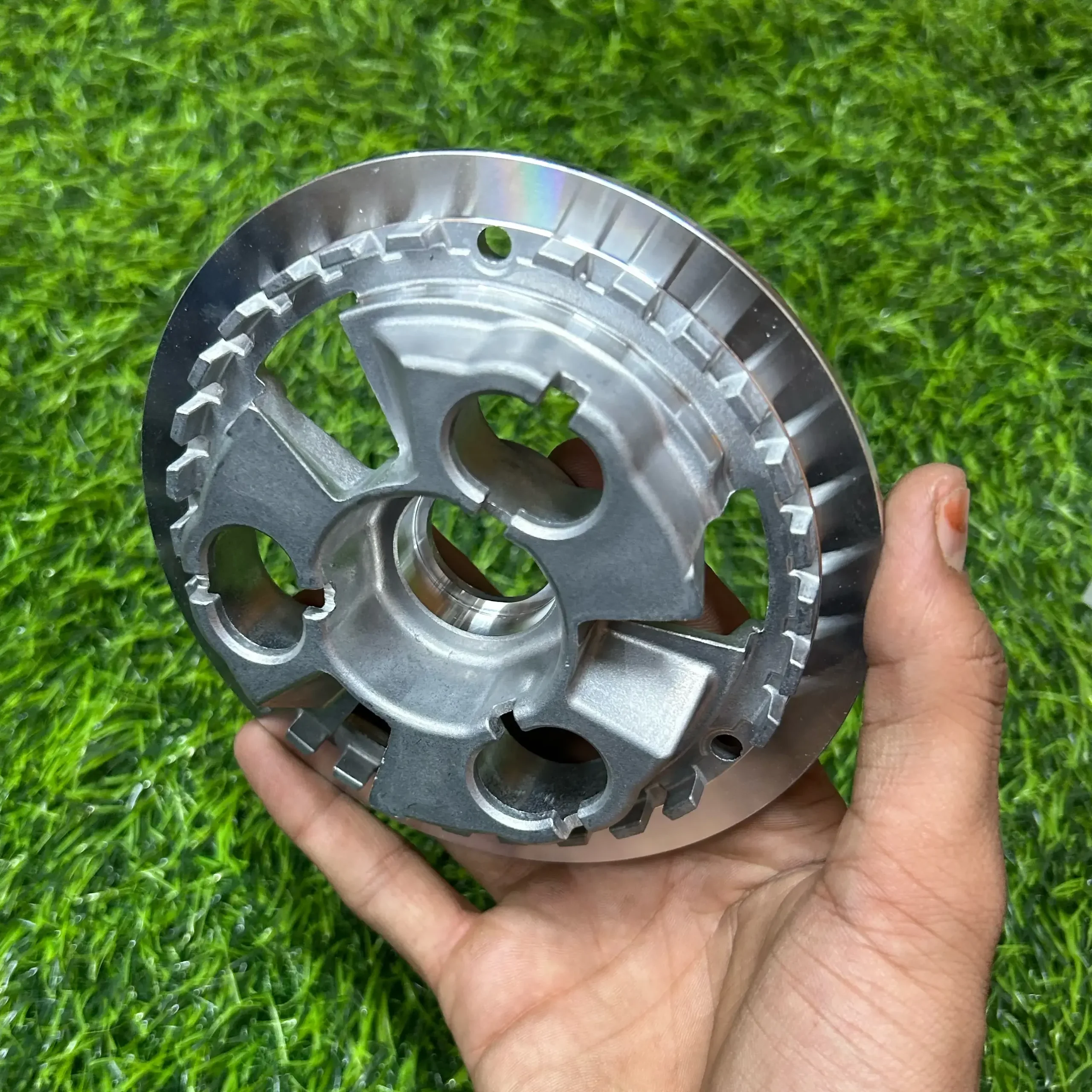 Jawa Bobber Clutch Center Hub Pressure