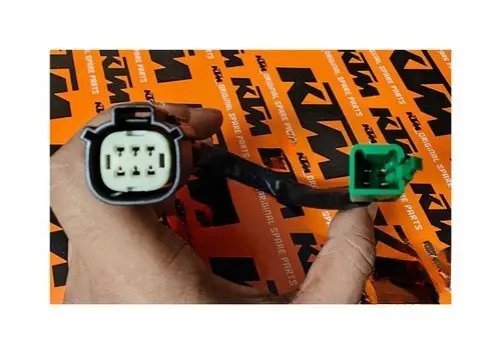 Ktm Duke 125/200 Bs6 250 Bs4 Plug And Play Socket For Led Headlight Assembly