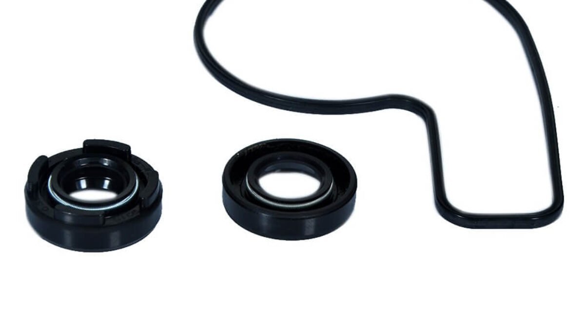 Ktm Duke 390 Water Pump Oil Seal - Image 3