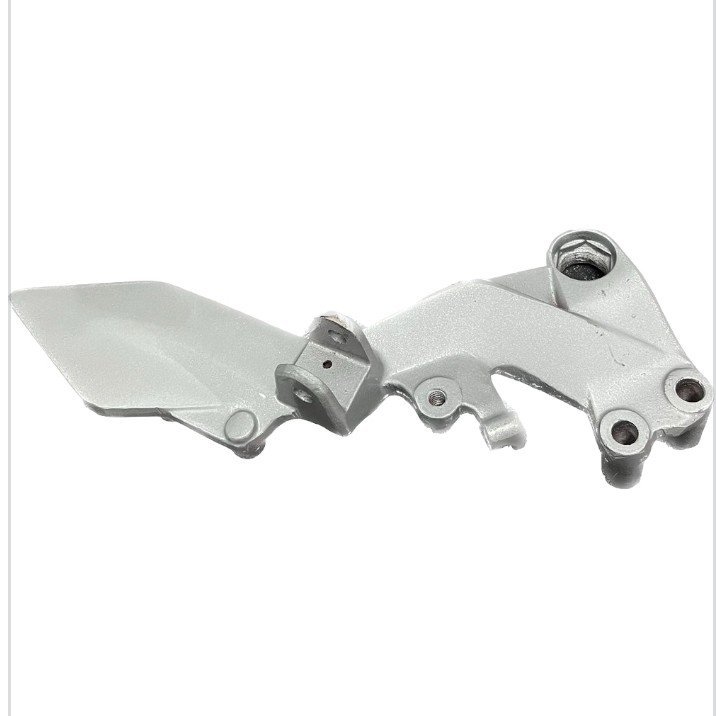 Ktm Duke Rc 200 390 Front Right Footrest Bracket