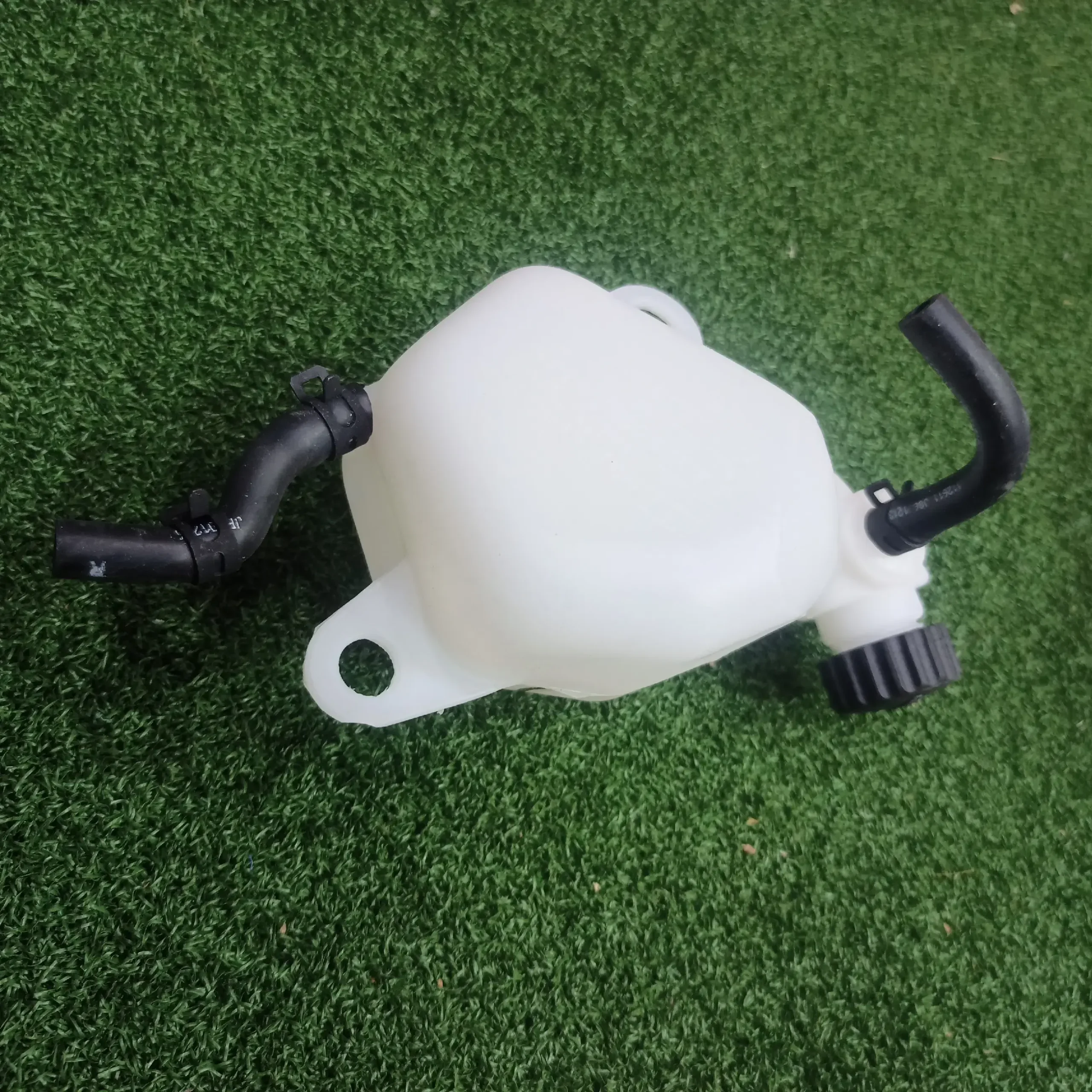 KTM TANK EXPANSION ASSEMBLY JP601204