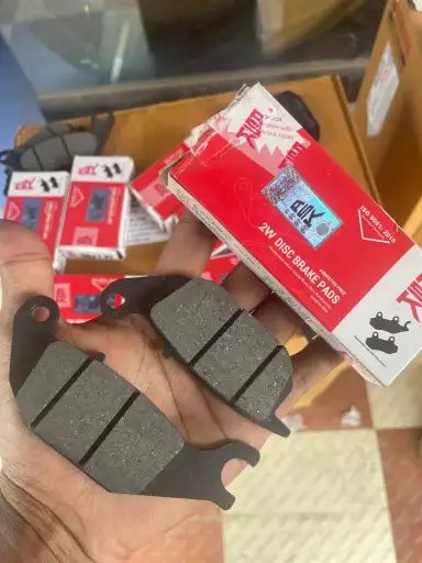 R15 V2 Break Pad Ask Brand Front
