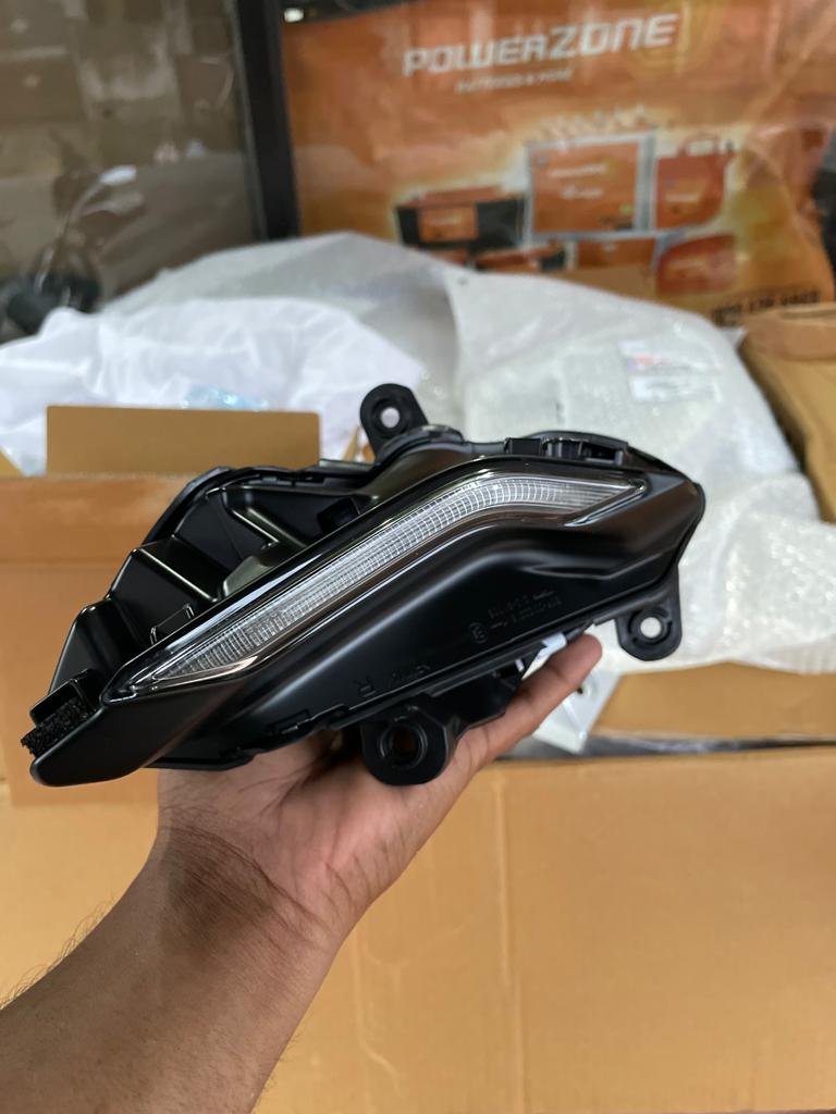 R15 V4&r15 M Drl Left Side
