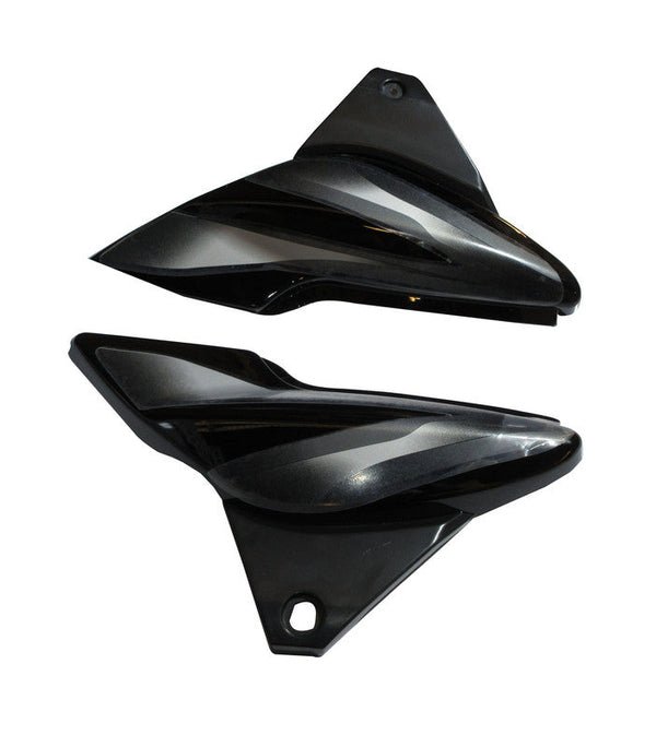 Side Panel / Side Cowl Bajaj Discover 135cc Digital Meter Black(grey Sticker) - Image 3