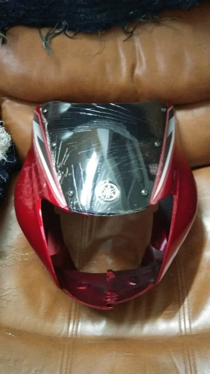 Yamaha Gladiator Headlight Visor Red