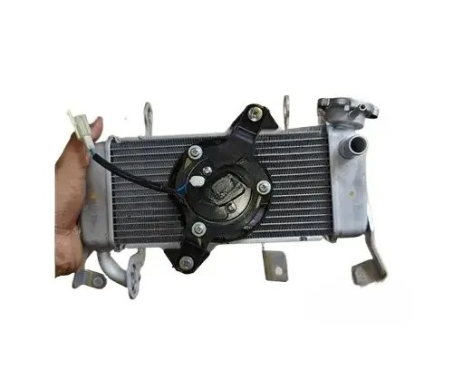 Yamaha R15 V3 Radiator With Fan Assembly - Image 2